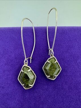 💛 Kendra Scott Ellington Drop Olive Green Hexagon Earrings | Designer